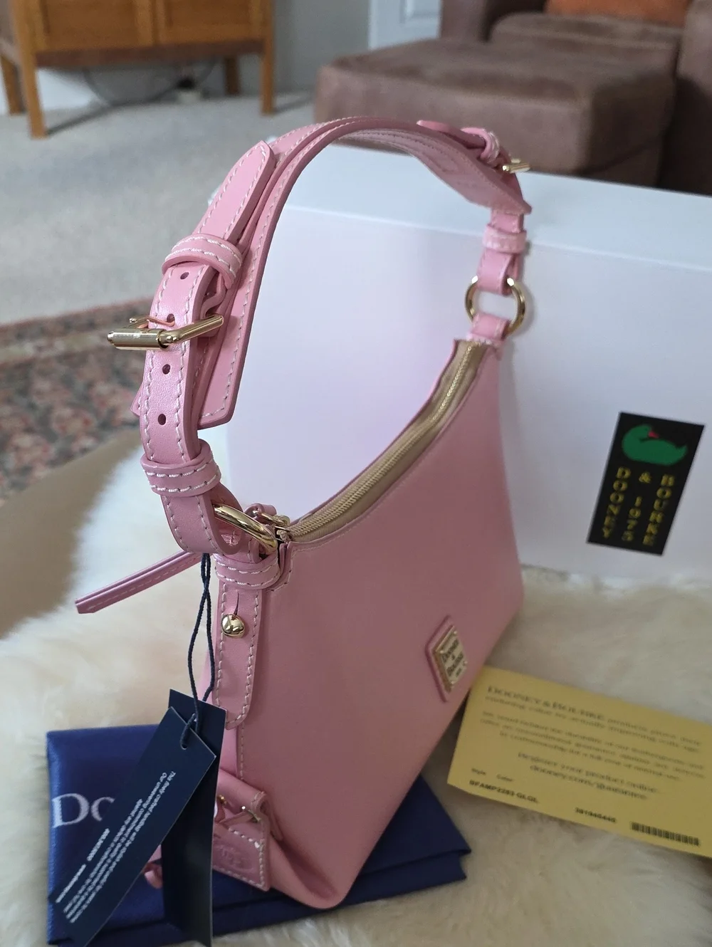 Dooney & Bourke beautiful new